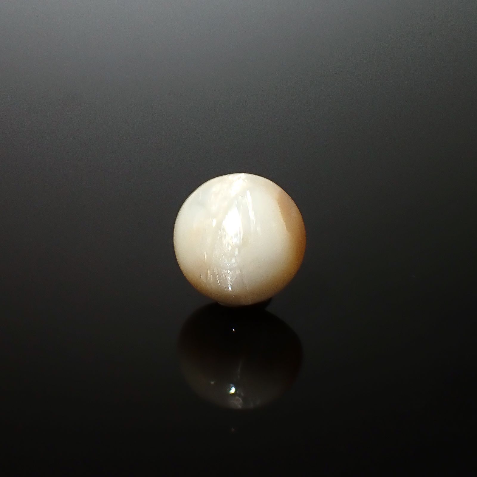 オパールキャッツアイ ブラジル・バイーア州産 2.76ct / 9.2x9.2mm前後 [260933097]