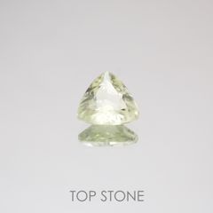 ブラジリアナイト(宝石名ブラジリアナイト) ブラジル産 0.94ct 識別済[210510747]6.9×7.1mm前後