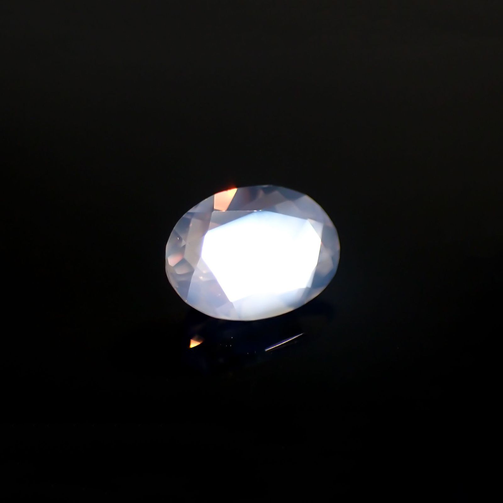 ムーンストーン(宝石名ムーンストーン)インド/スリランカ産 0.69ct 識別済[211113675]7.1x5mm前後