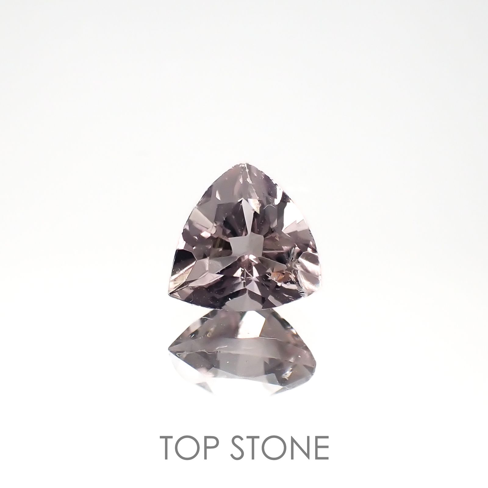 フローライト フルオレッセンス イギリス・ロジャリー鉱山産 1.38ct[220716928]7.1x6.9mm前後