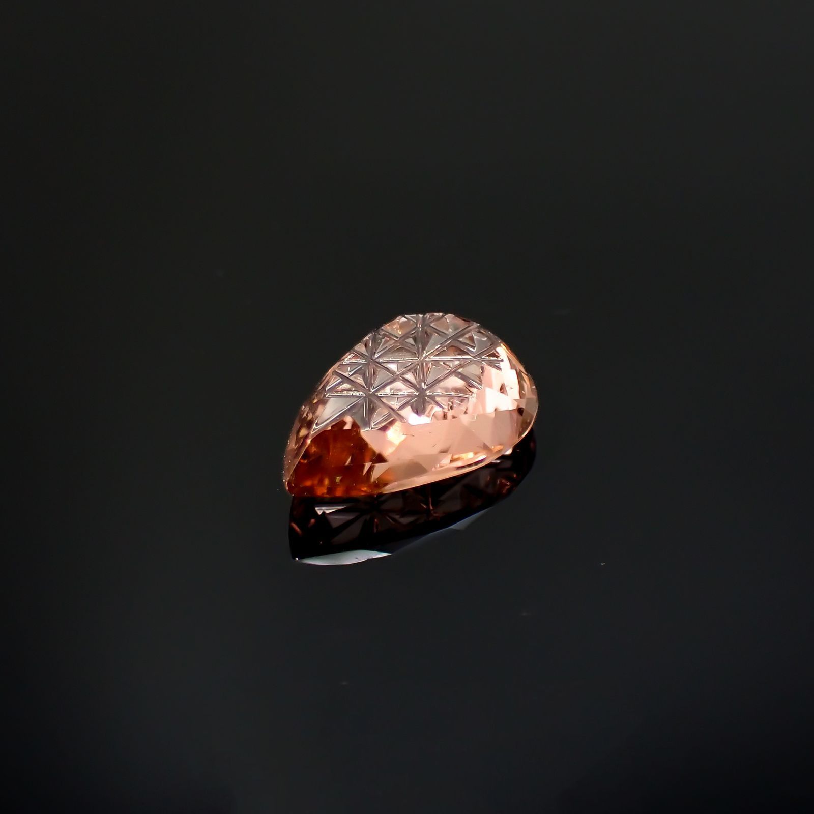 ◇甲州貴石切子Plus Three◇ピンクトルマリン(宝石名トルマリン) カード付き ブラジル産 識別済 2.47ct / 11.8x8.1mm前後 [220716747]