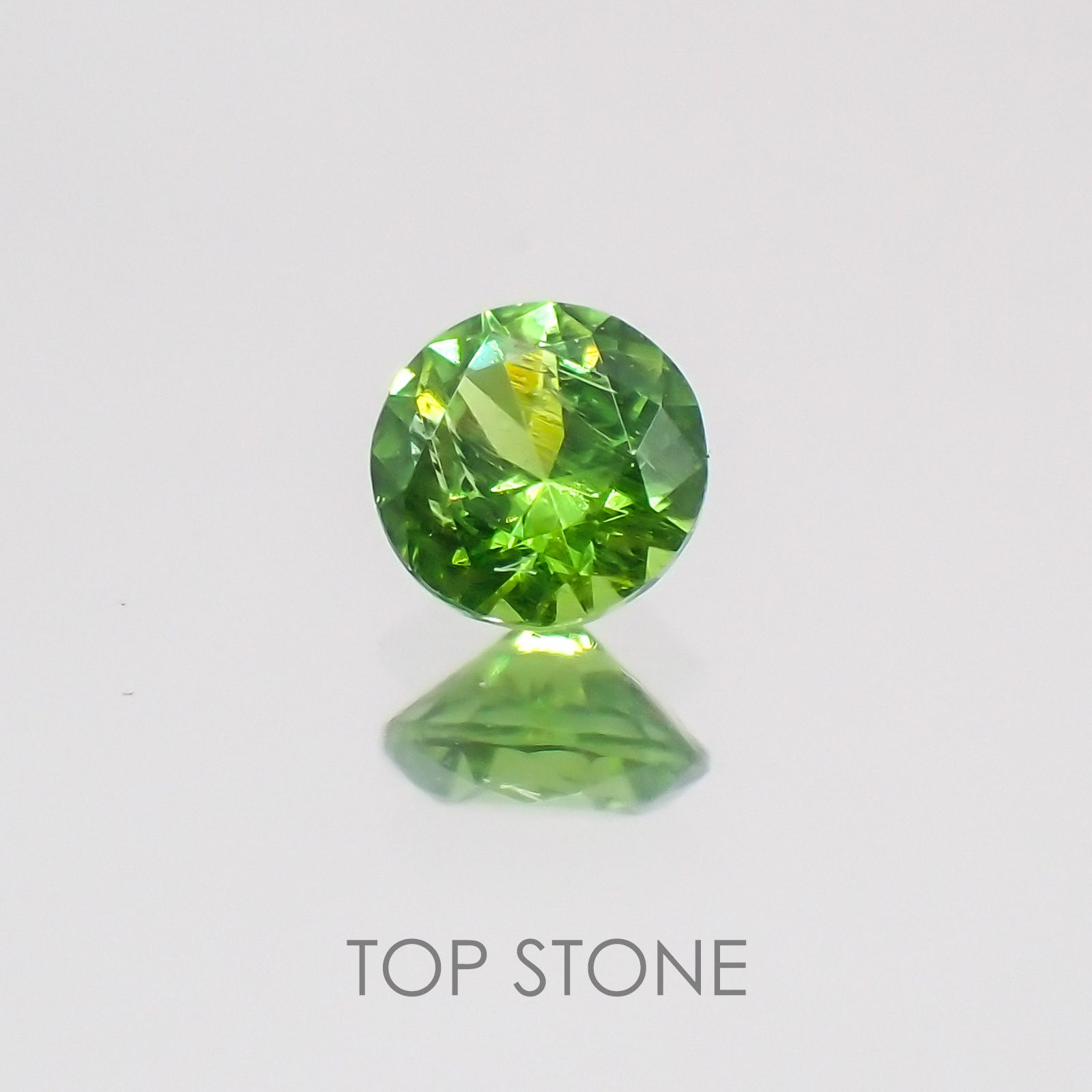 デマントイドガーネット(宝石名デマントイド・ガーネット) ロシア産 0.12ct 識別済[20063040]2.8×2.8mm前後