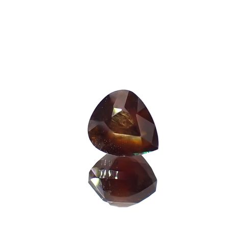レインボーガーネット 日本・奈良県産 1.11ct[240125527]5.8x5.1mm前後