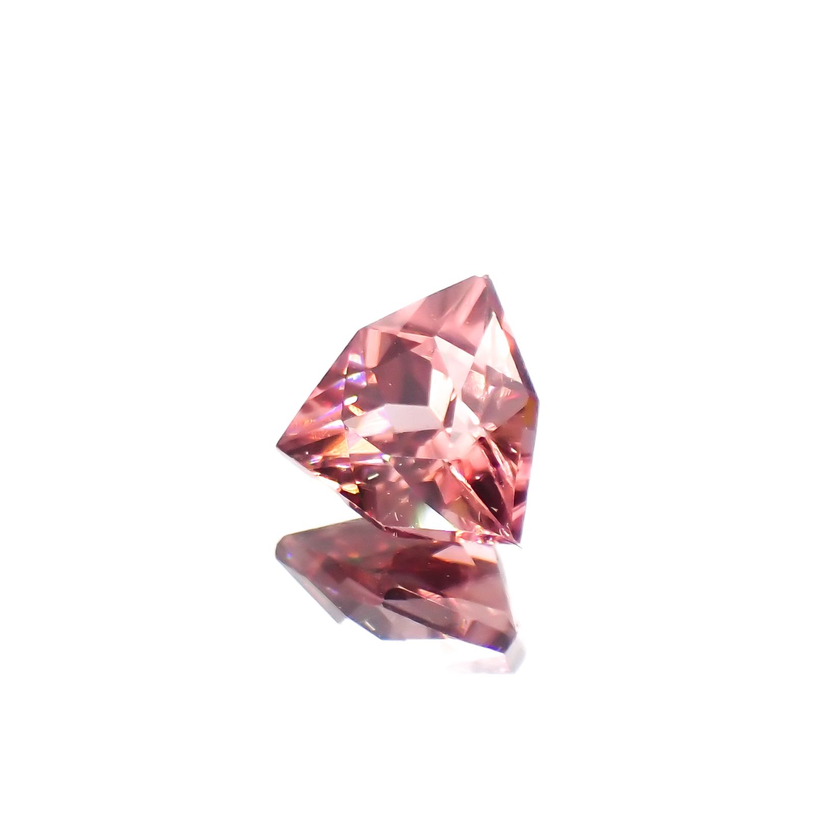 ◇カスタムカット◇ピンクジルコン スリランカ/カンボジア産 0.78ct[230421821]5.5x5.6mm前後