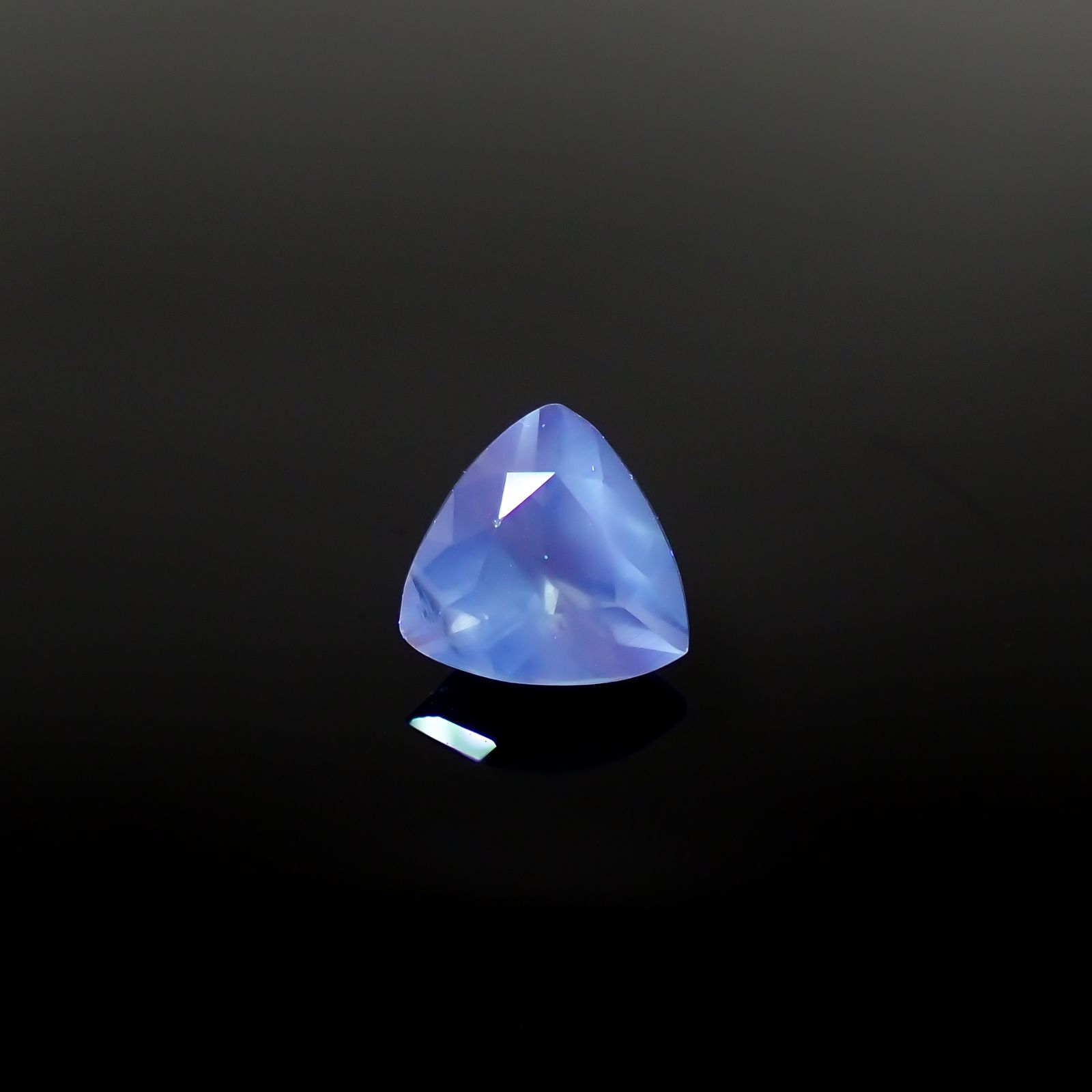 アパタイト キャッツアイ フルオレッセンス ジンバブエ産 1.38ct[240527581]7.3x7.1mm前後
