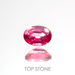 ホットピンクスピネル(宝石名ピンク・スピネル)タンザニア産 0.21ct 識別済[220114132]4x3mm前後