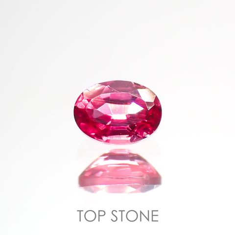 ホットピンクスピネル(宝石名ピンク・スピネル)タンザニア産 0.21ct 識別済[220114132]4x3mm前後