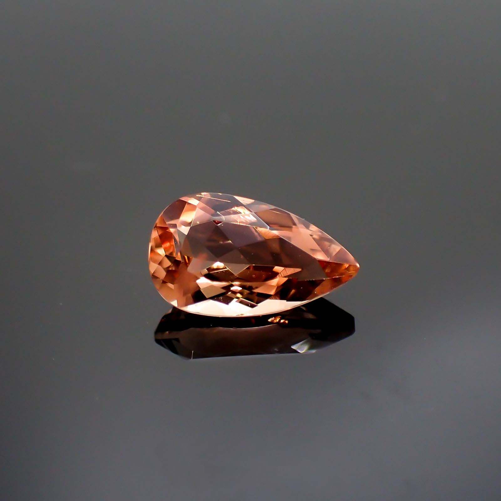 オレゴンサンストーン(宝石名ラブラドライト)アメリカ・オレゴン州産 1.54ct 識別済[230722701]10.5x6.2mm前後