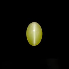 クリソベリルキャッツアイ スリランカ産 0.63ct / 5.7x3.8mm前後 [260118249]