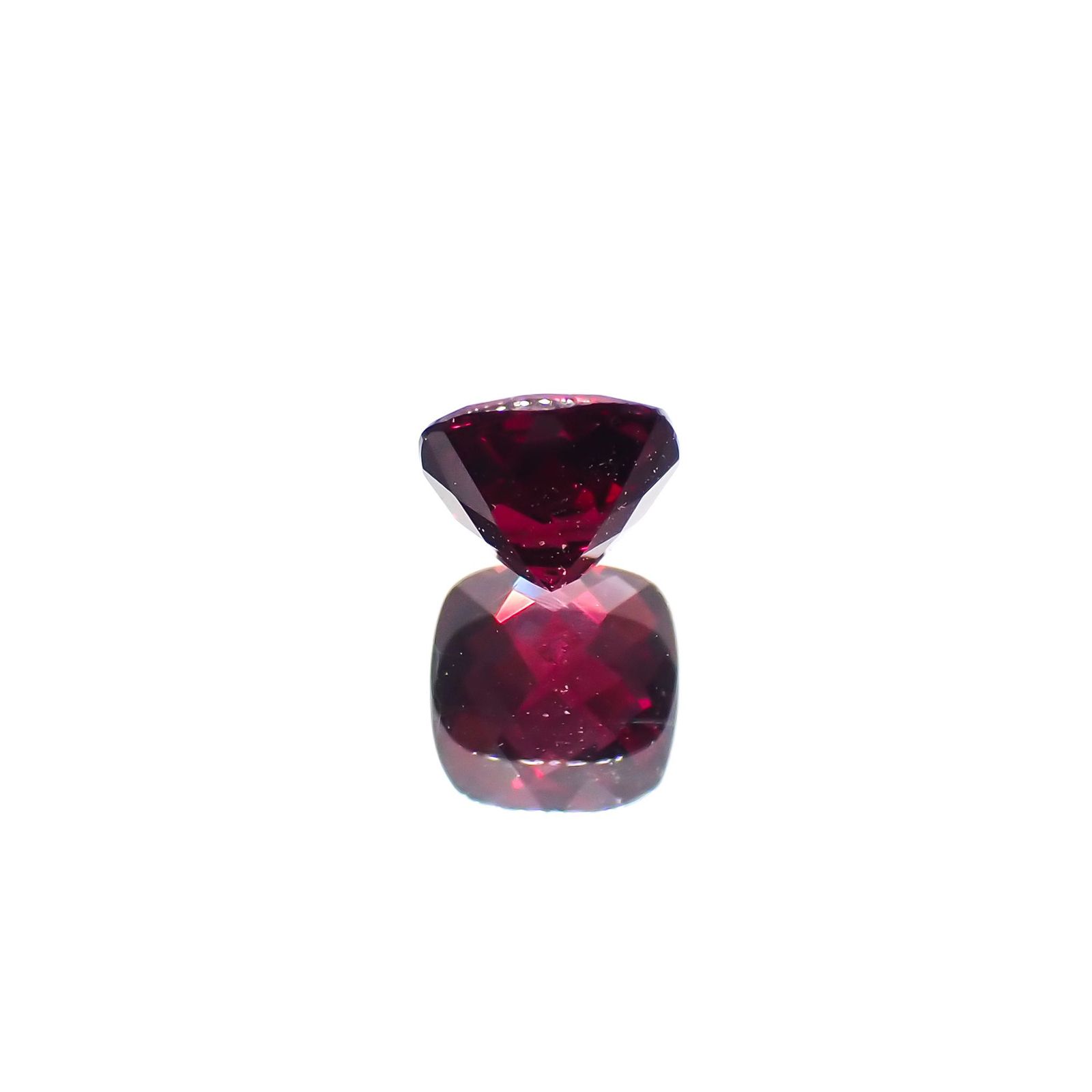 ◇チェッカーカット◇アントヒルガーネット(クロムパイロープガーネット) アメリカ・アリゾナ州産 0.38ct[230722883]4.1x4.1mm前後
