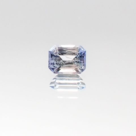 ジェレメジェバイト(宝石名エレメジェバイト)ナミビア産 0.250ct ソ付(彩珠)[220817283]4x3.1mm前後