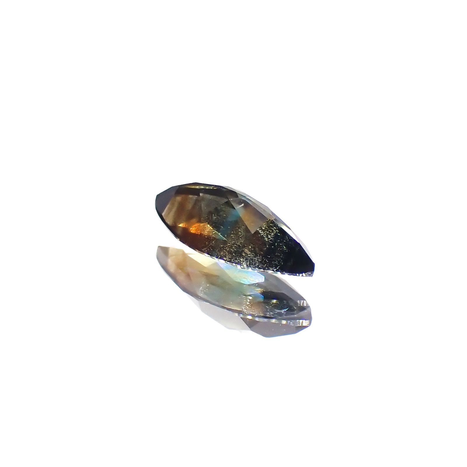 ゴールドシーンサファイア 非加熱(宝石名シーン・サファイア)ケニア産 0.67ct 識別済[231023909]8.2x3.4mm前後