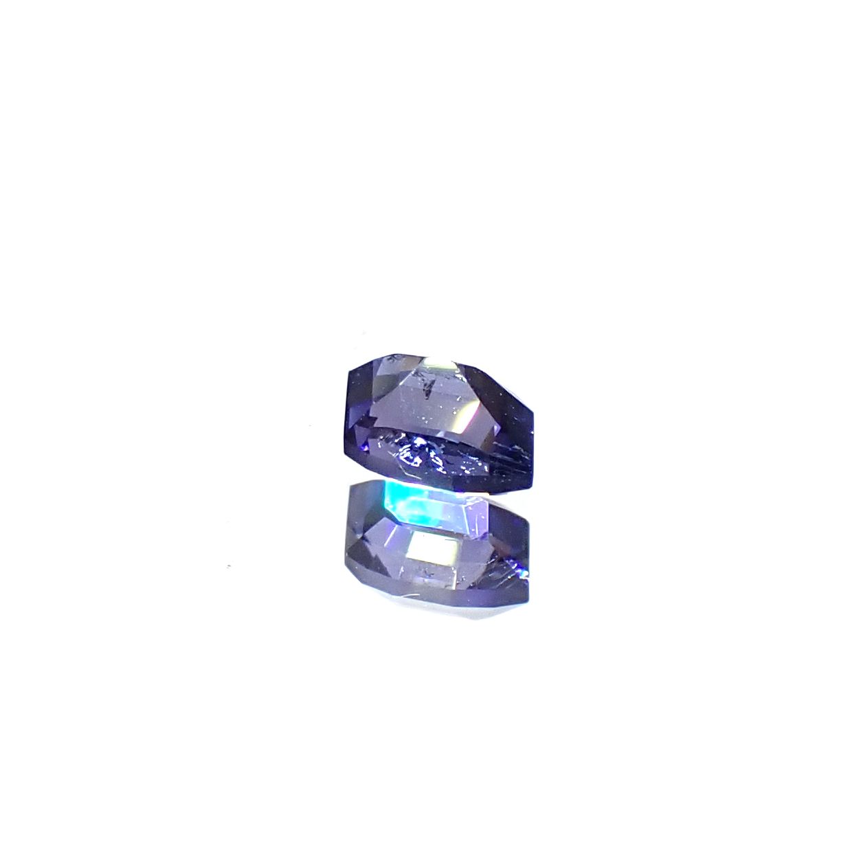 ◇カスタムカット◇ベニトアイト アメリカ・カリフォルニア州産 0.24ct [250630571]4.5x3.1mm前後