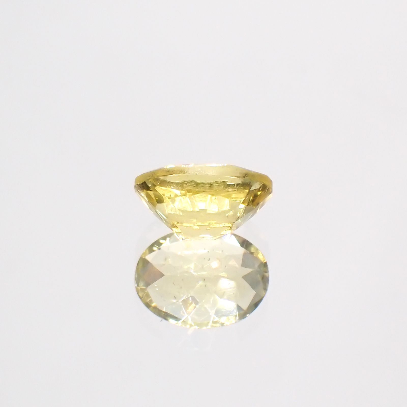 レモンイエローアパタイト(宝石名アパタイト) メキシコ産 1.41ct 識別済[210913226]8.1×6.1mm前後