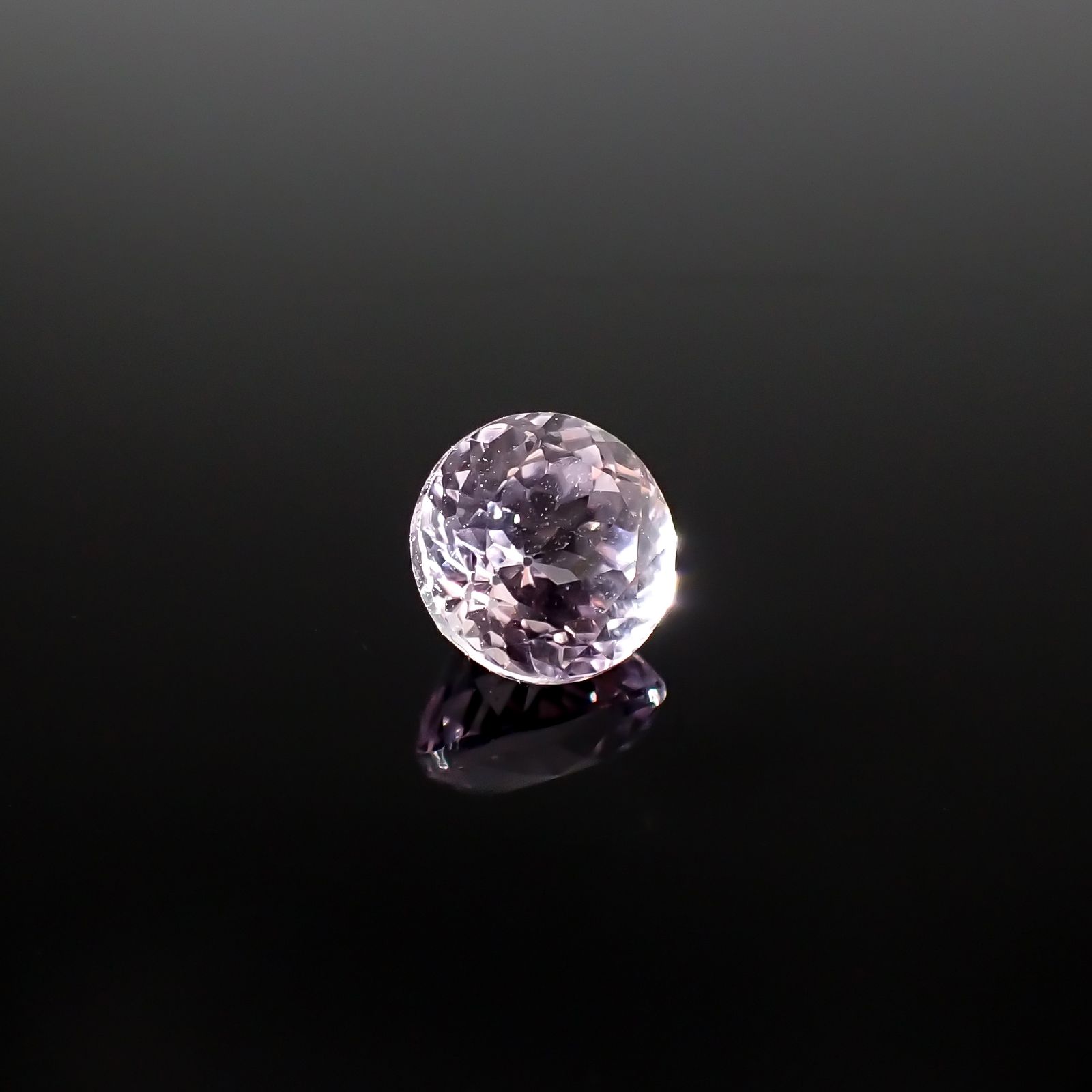 クンツァイト アフガニスタン産 1.13ct[240125353]6.1x6.1mm前後