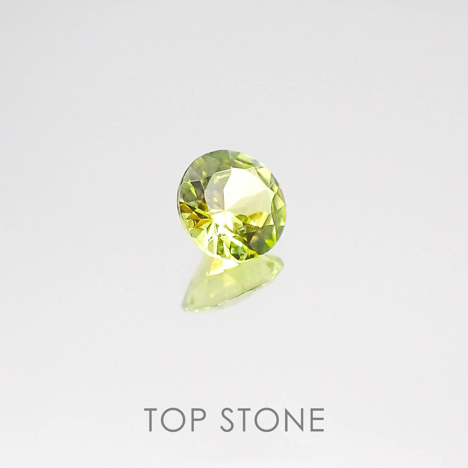 パロットクリソベリル インド産 ルース 0.44ct[20084677]4.9×4.9mm前後