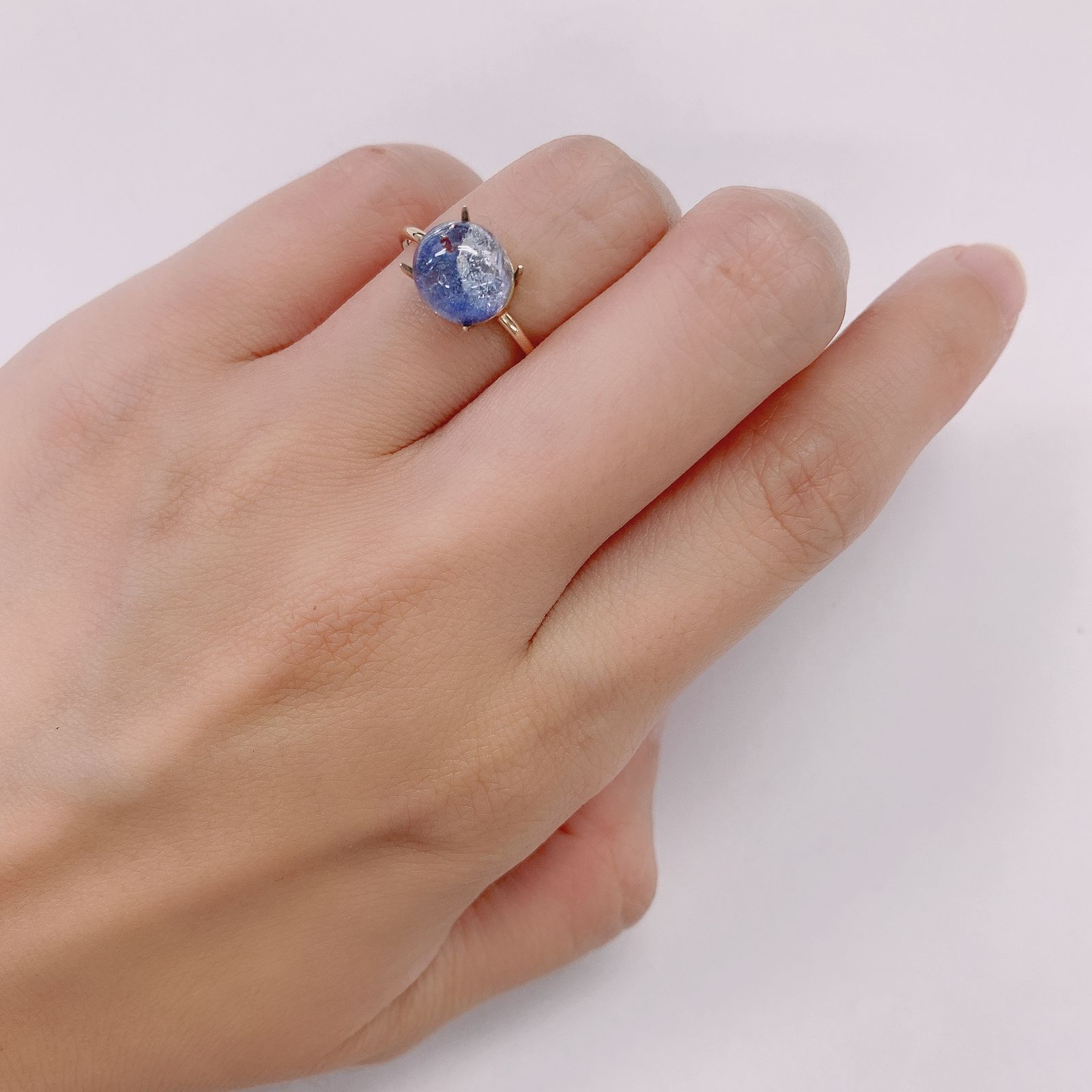 デュモルチェライトインクォーツ ブラジル産 2.59ct[210913189]8.3×7.7mm前後