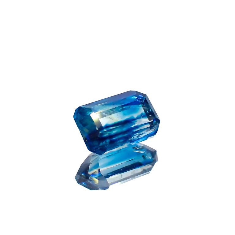 ユークレース(宝石名ブルー ホワイト・ユークレース)ジンバブエ共和国産 1.187ct ソ付[221018469]7.2x4.7mm前後