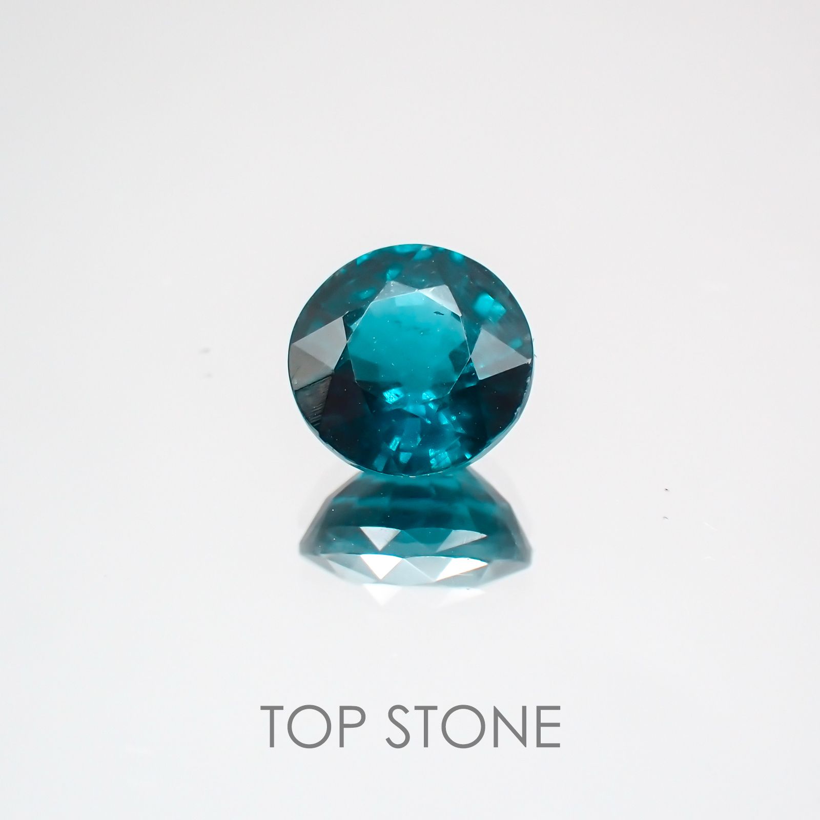 オーシャンブルーカイヤナイト ネパール産 ルース 1.75ct[210310277]7×7.1mm前後