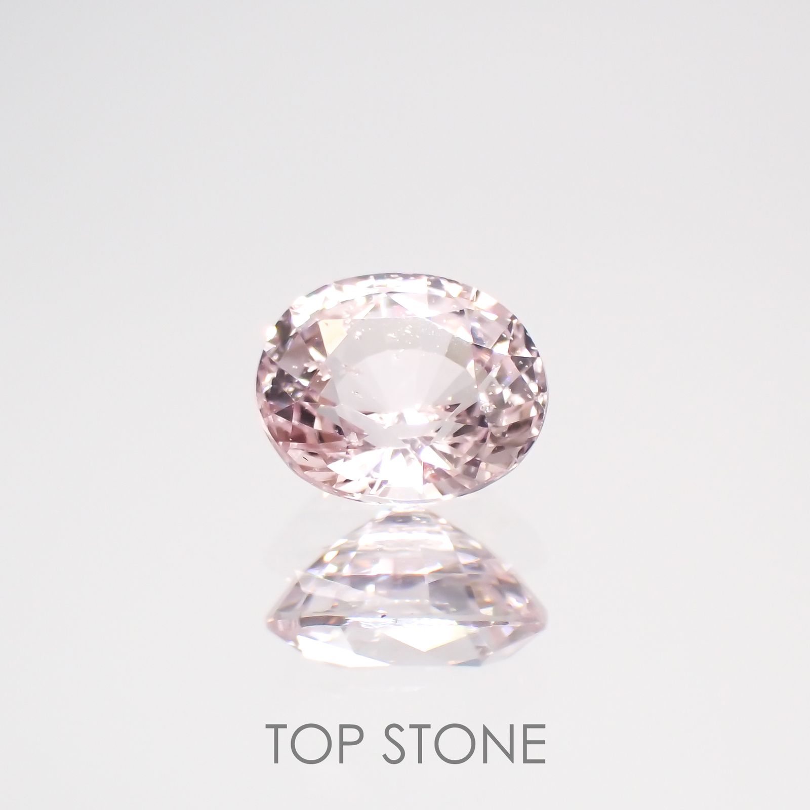 ピンクサファイア(宝石名ピンク・サファイア) マダガスカル/スリランカ産 0.68ct 識別済[210712562]5.4×4.6mm前後