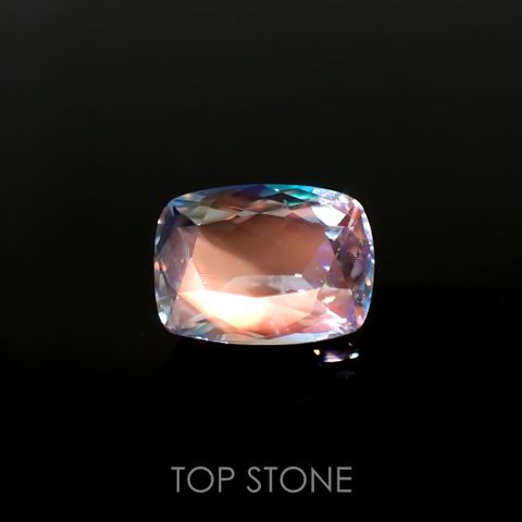 レインボームーンストーン(宝石名ラブラドライト) マダガスカル産 1.598ct ソ付(彩珠)[210711771]8.4×6.3mm前後
