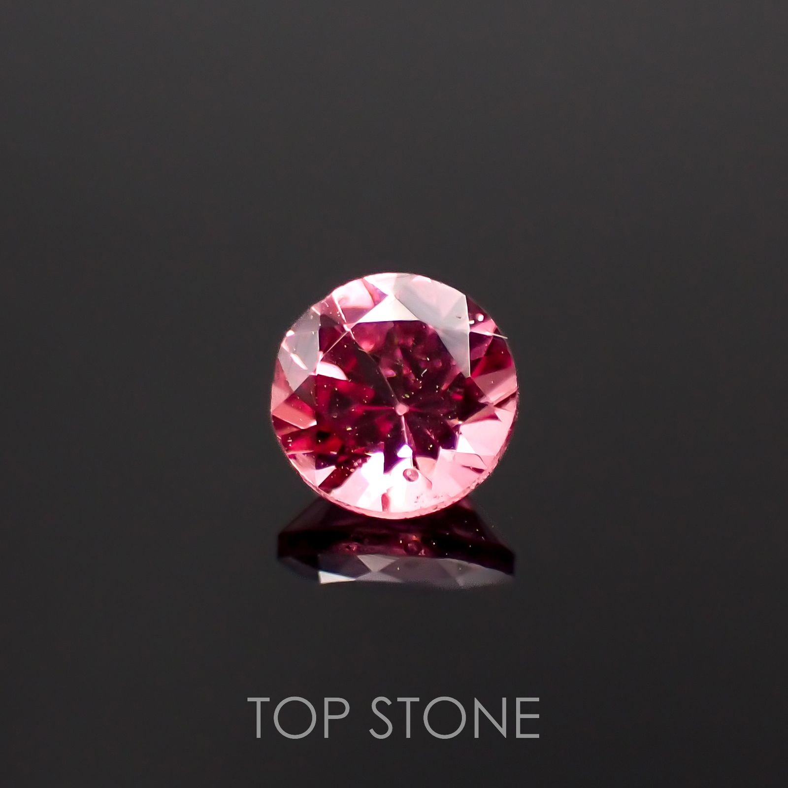 ホットピンクスピネル(宝石名ピンク・スピネル)タンザニア産 0.35ct 識別済[230120032]4.2x4.2mm前後