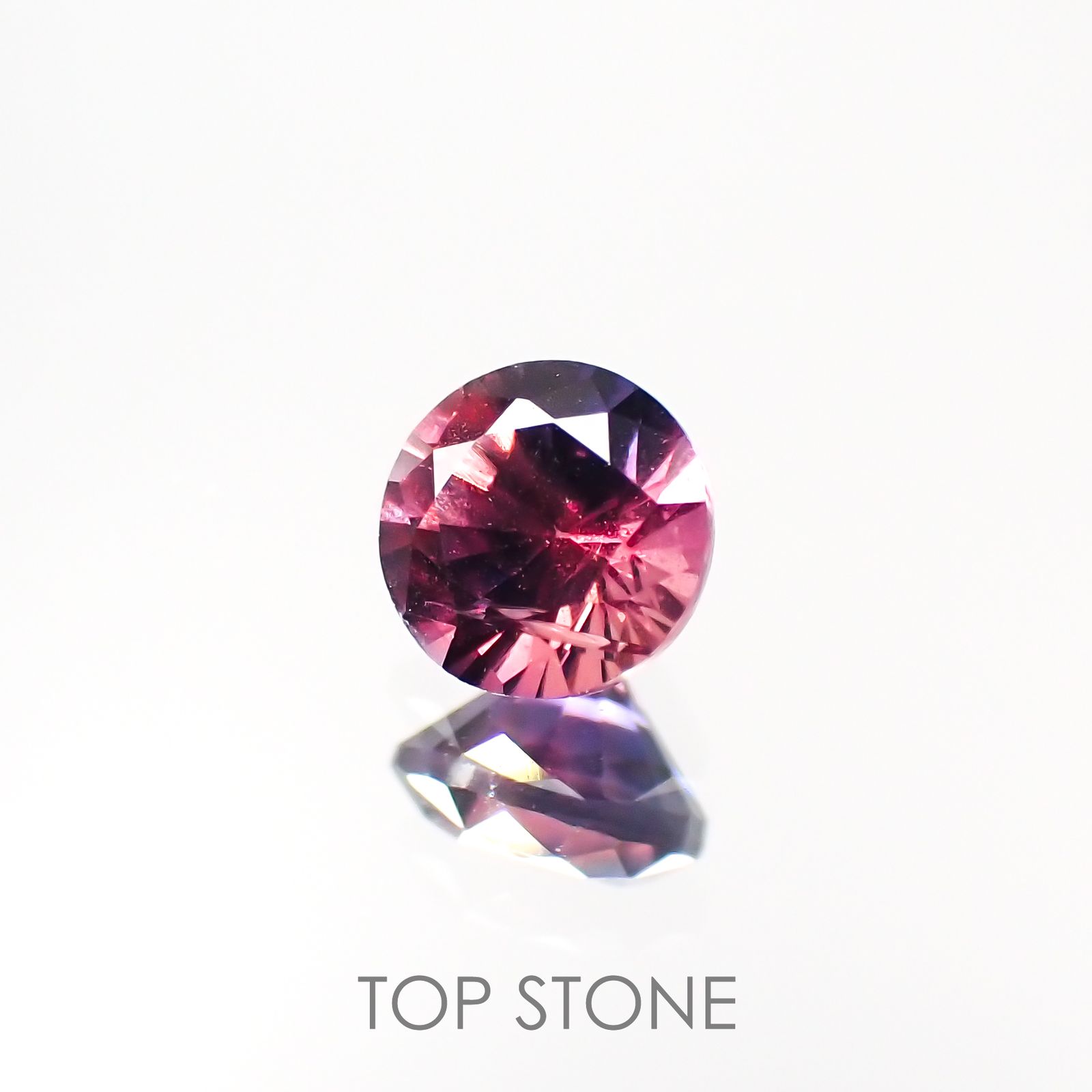 ウィンザーサファイア タンザニア・ウィンザー産 0.24ct[221219265]3.5x3.5mm前後