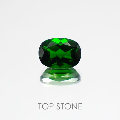 クロムダイオプサイド(宝石名クロム・ダイオプサイド) ロシア産 1.07ct 識別済[20128656]7.2×5.2mm前後