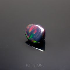◇バロック型◇ブラックオパール(宝石名オパール/加熱処理) エチオピア産 0.87ct 識別済[211013510]7.7×6.7mm前後