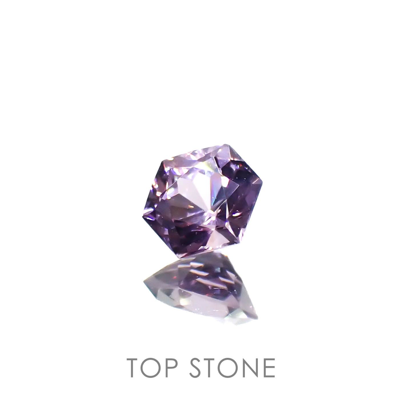 ◇ヘキサゴンカット◇パープルスピネル(宝石名スピネル)ビルマ/マダガスカル産 0.37ct 識別済[230220646]4.2x3.9mm前後