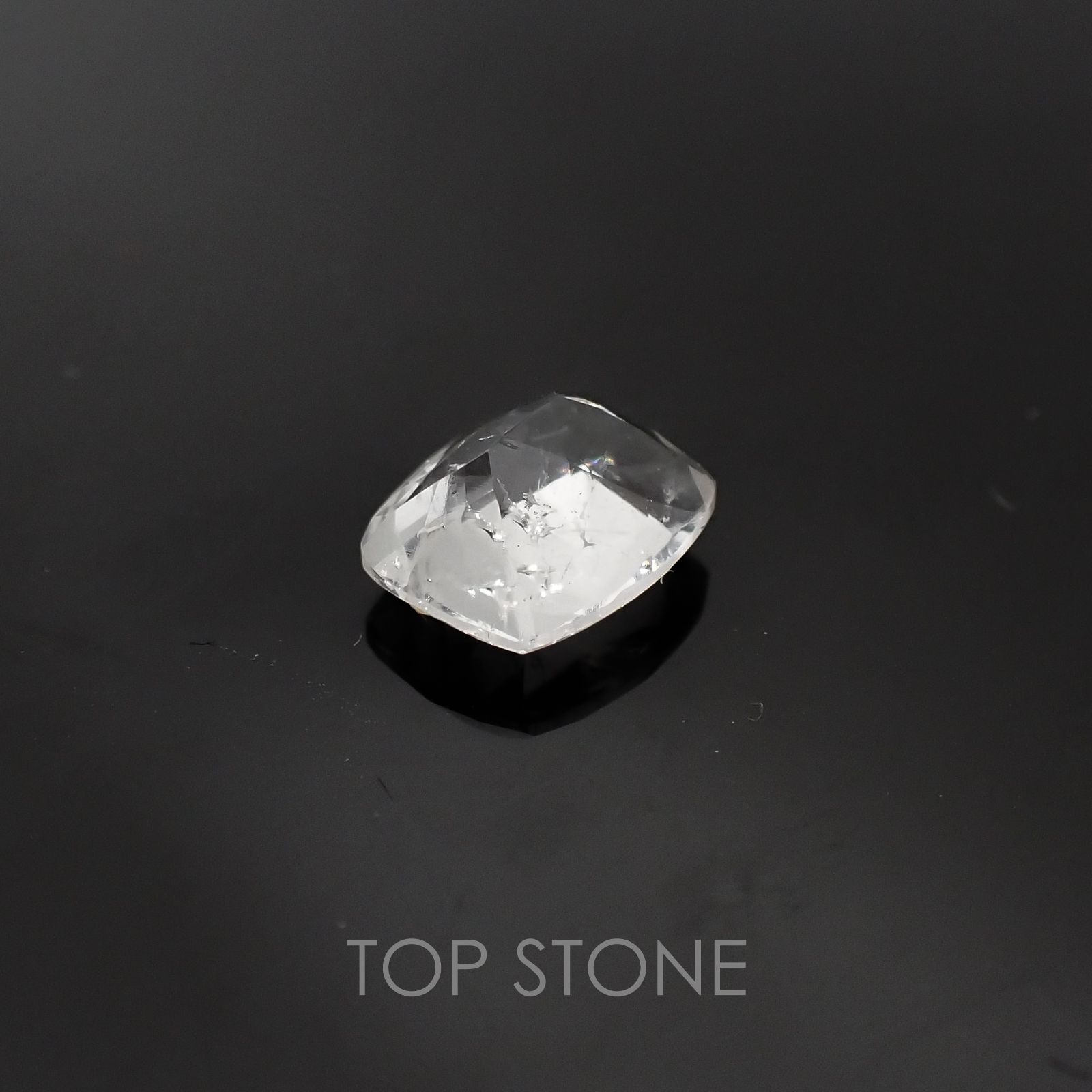 ハイアライトオパール メキシコ産 ルース 0.85ct[20095265]7.2×6.1mm前後