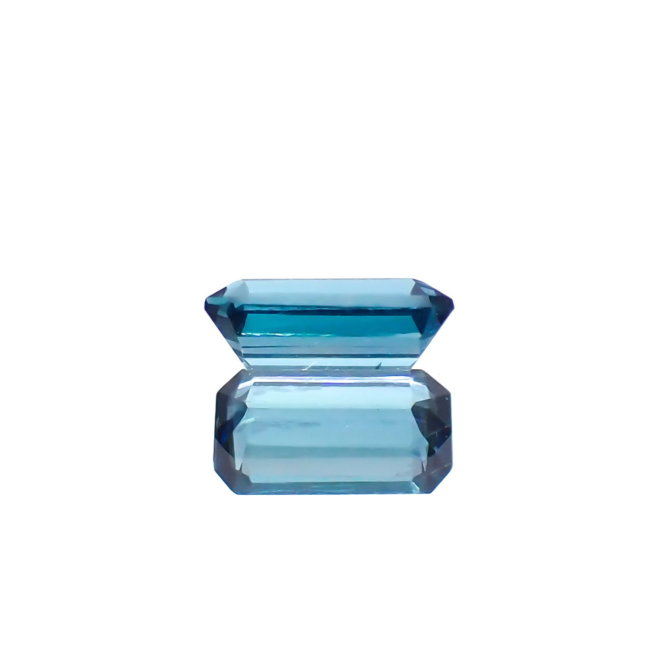 ブルートルマリン(宝石名トルマリン)アフガニスタン産 0.26ct 識別済[231225173]5.3x2.9mm前後