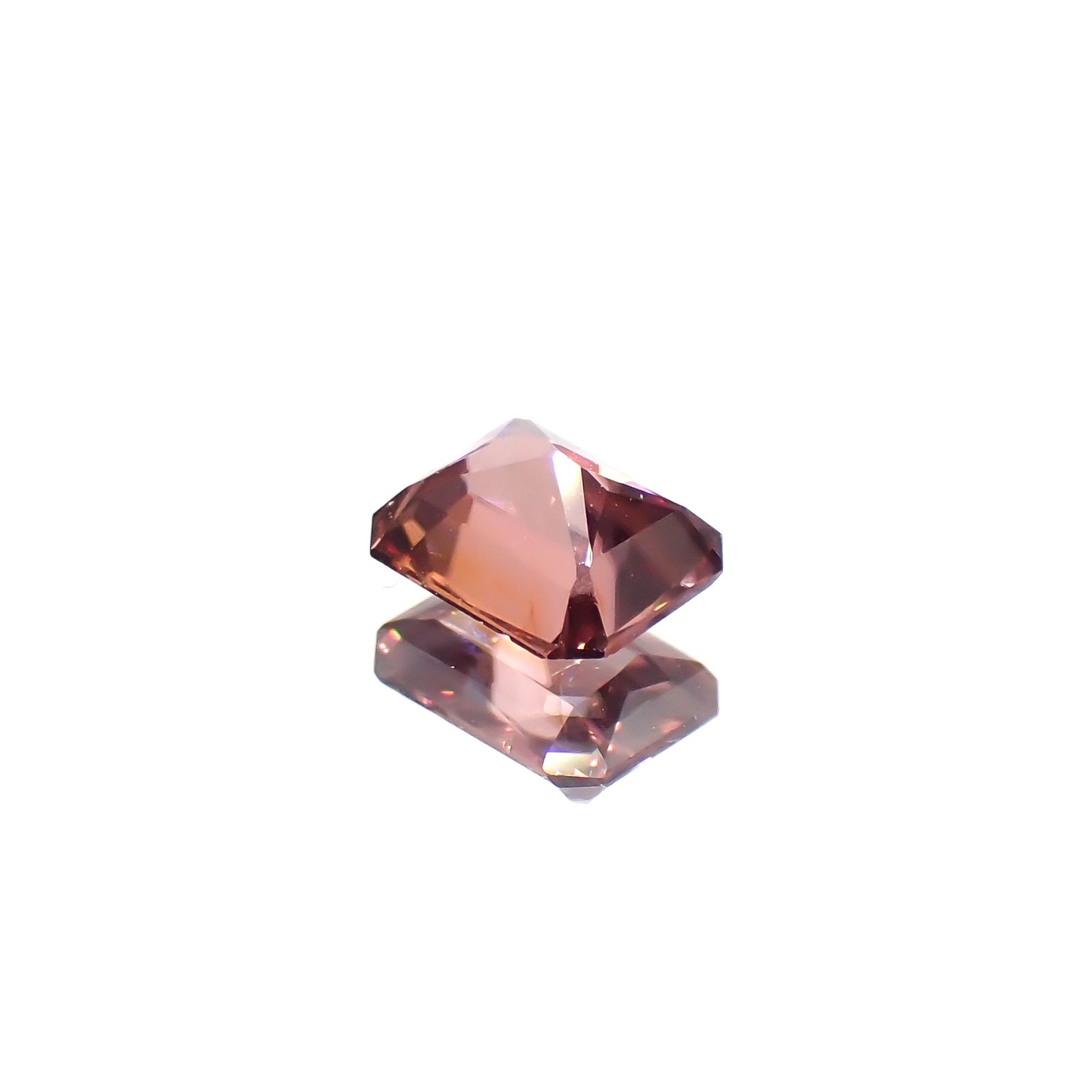 ピンクジルコン スリランカ/カンボジア産 0.46ct[240627920]4.6x3.3mm前後