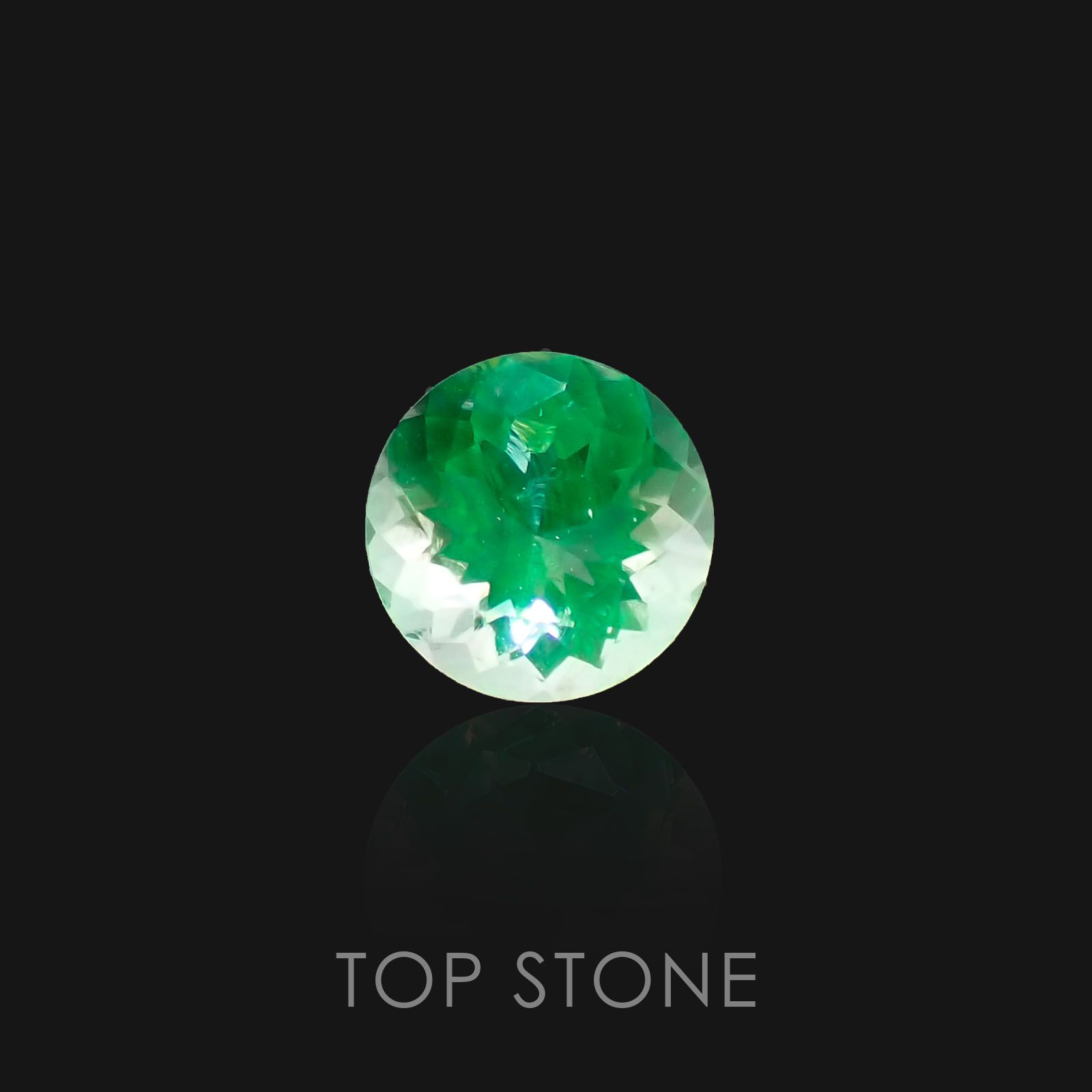 ハイアライトオパール メキシコ産 ルース 0.65ct[20095248]6.1×6.1mm前後