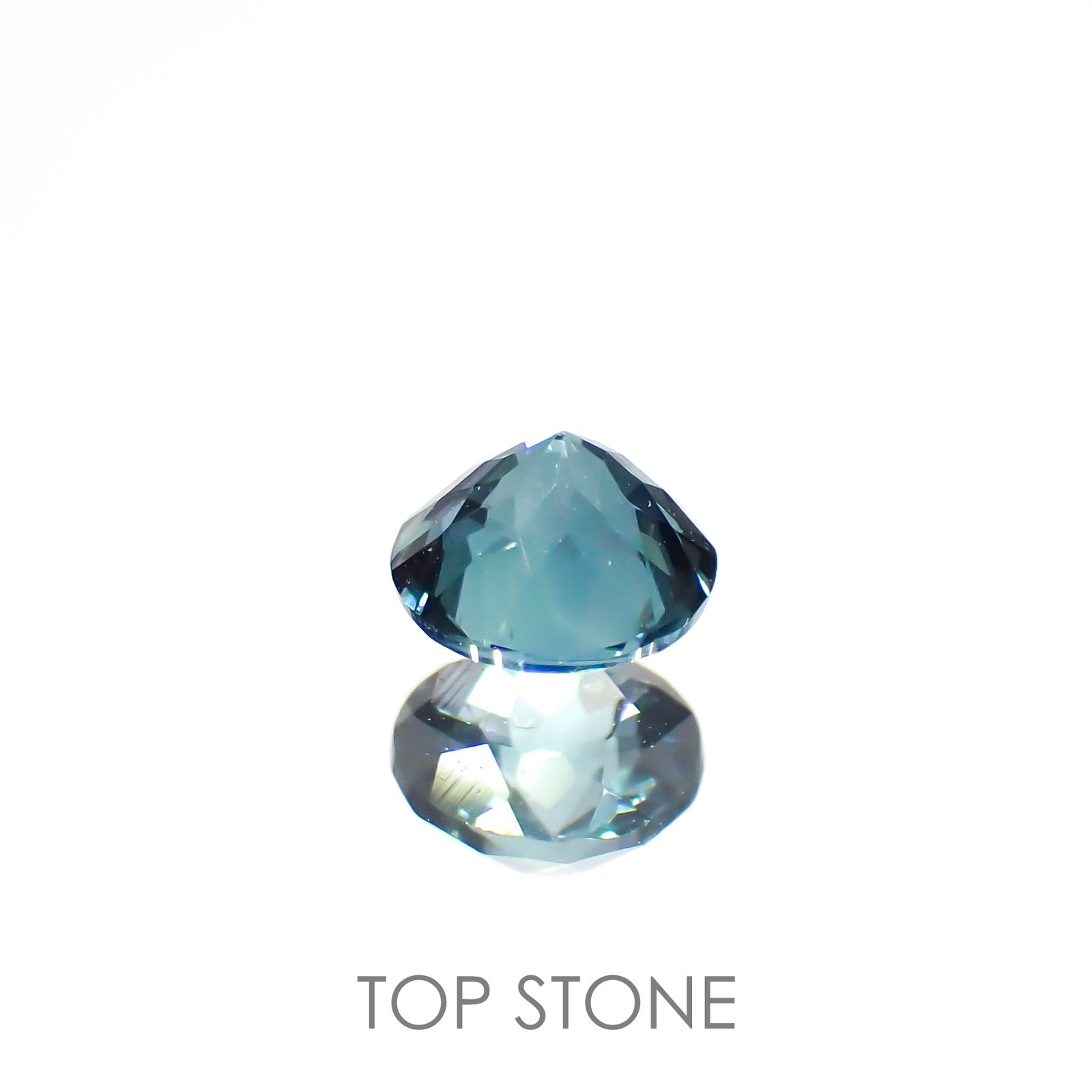 ラグーントルマリン(宝石名トルマリン)アフガニスタン産 0.33ct 識別済[220515844]4.2x4.1mm前後