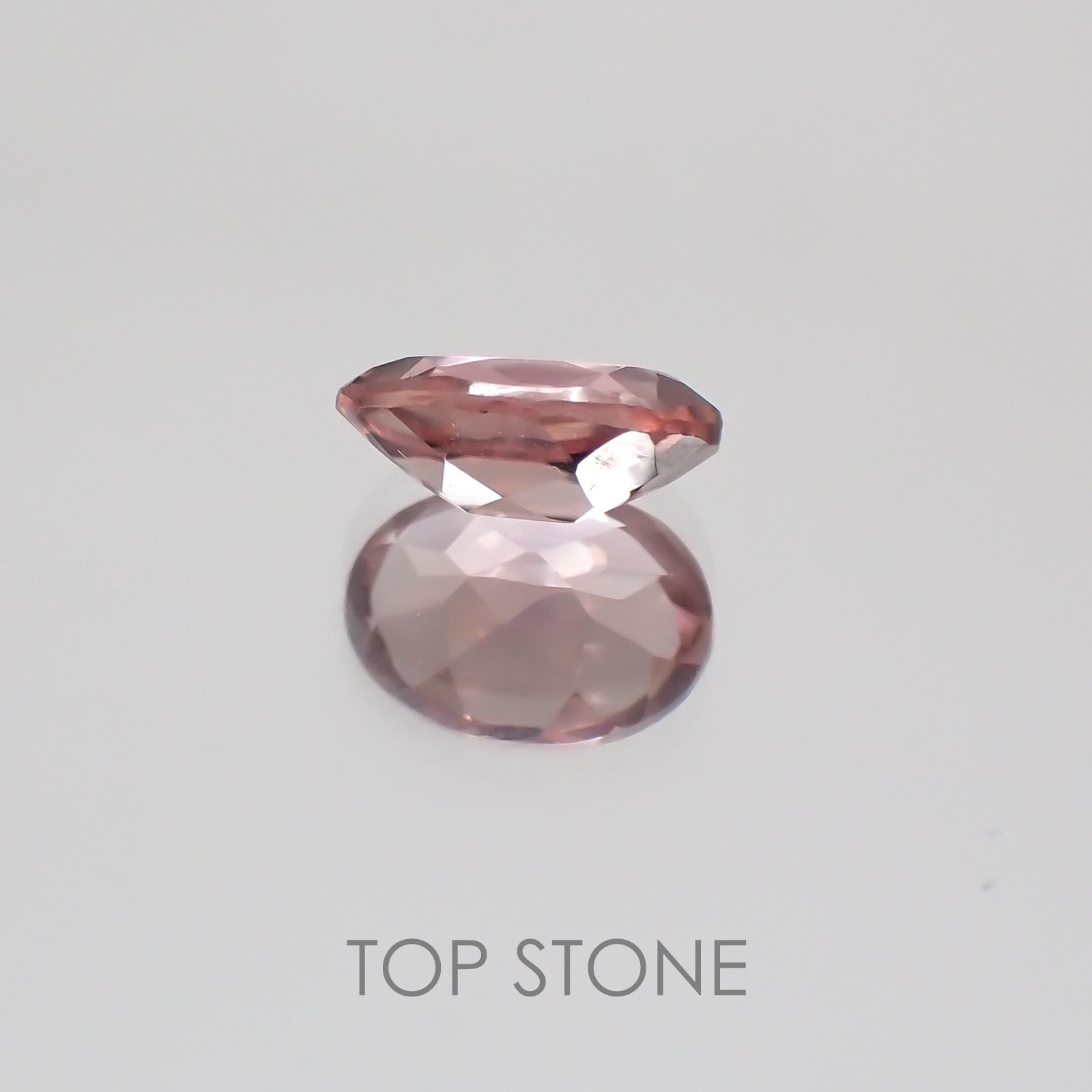 ピンクジルコン スリランカ,カンボジア産 ルース 1.08ct[21059797]7×5.1mm前後