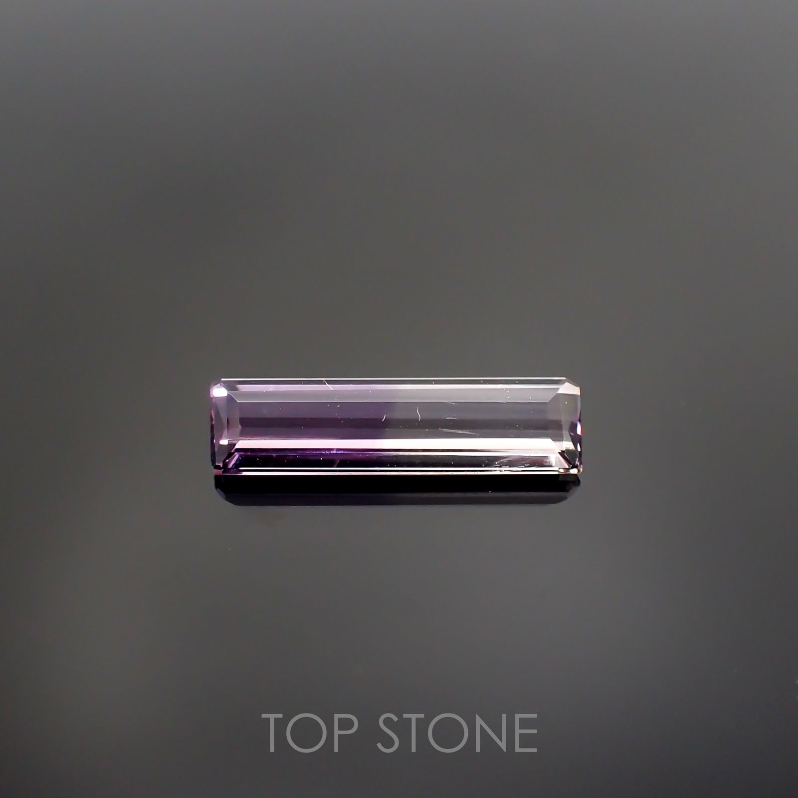 アワーグラスアメジスト モロッコ産 ルース 1.8ct[210912324]16.1×4.2mm前後