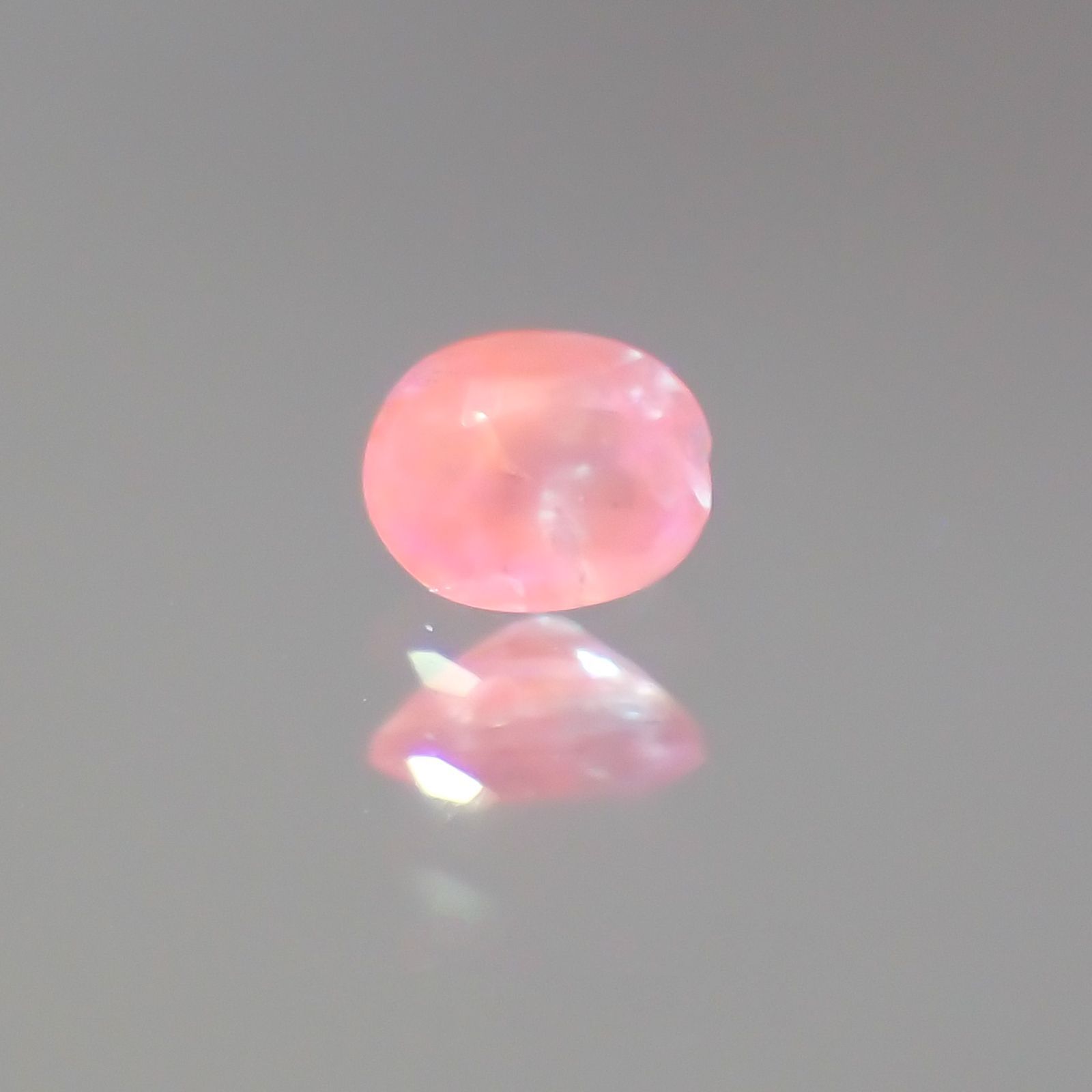 アウイナイト ドイツ産 ルース 0.04ct[3071]2.6×2.1mm前後