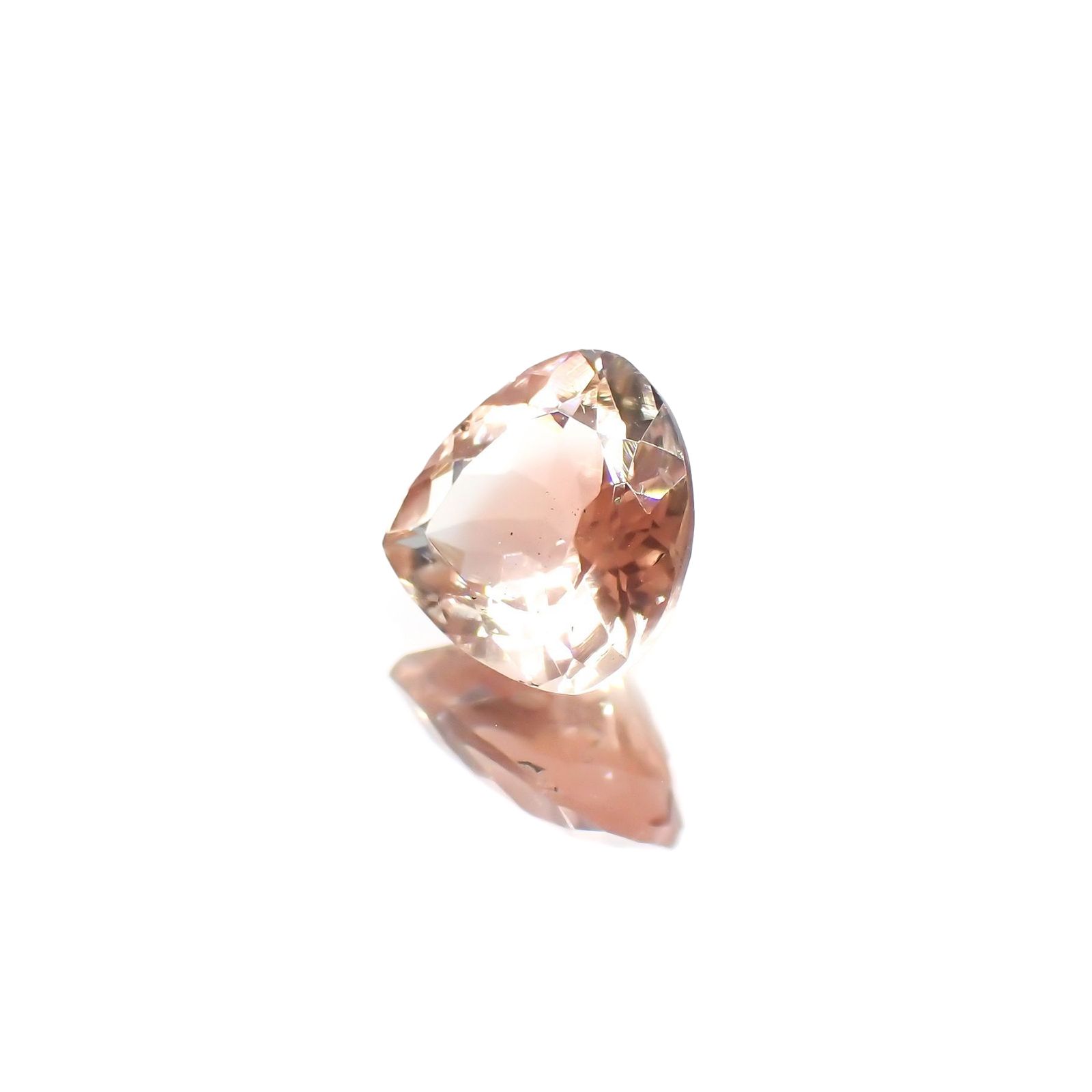 オレゴンサンストーン(宝石名ラブラドライト)アメリカ・オレゴン州産 識別済 0.86ct / 7x6.9mm前後 [220113876]