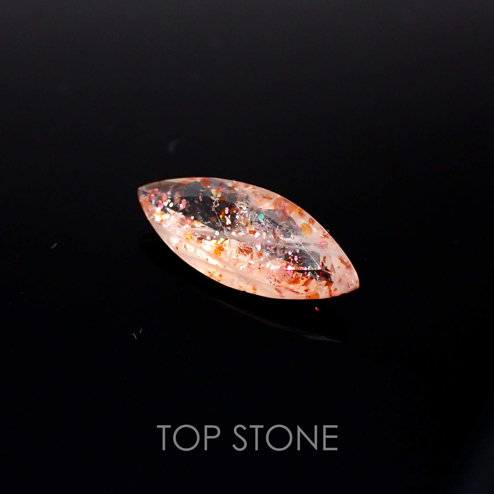 イリュージョンサンストーン(宝石名フェルドスパー) タンザニア産 2.34ct 識別済[210310197]16.9×6.9mm前後
