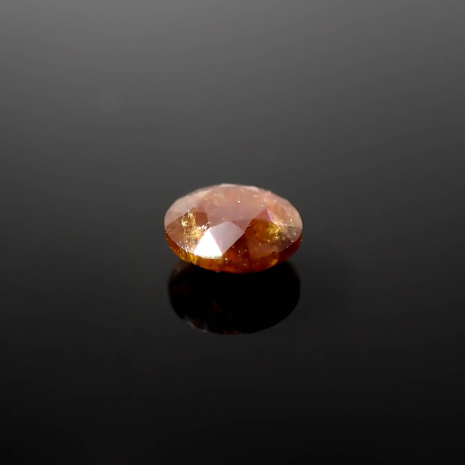 レインボーガーネット 日本・奈良県産 0.73ct[240125523]5.4x5.2mm前後