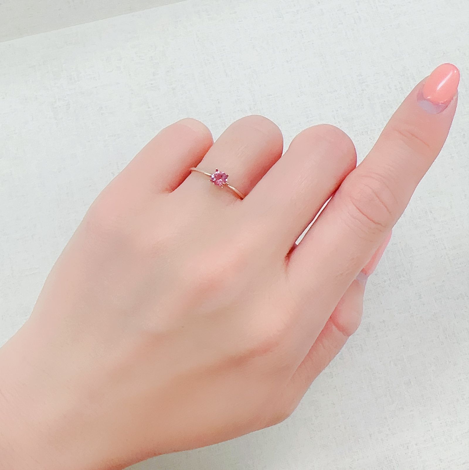 ピンクスピネル(宝石名ピンク・スピネル)タンザニア産 0.27ct 識別済[230321136]4x4mm前後