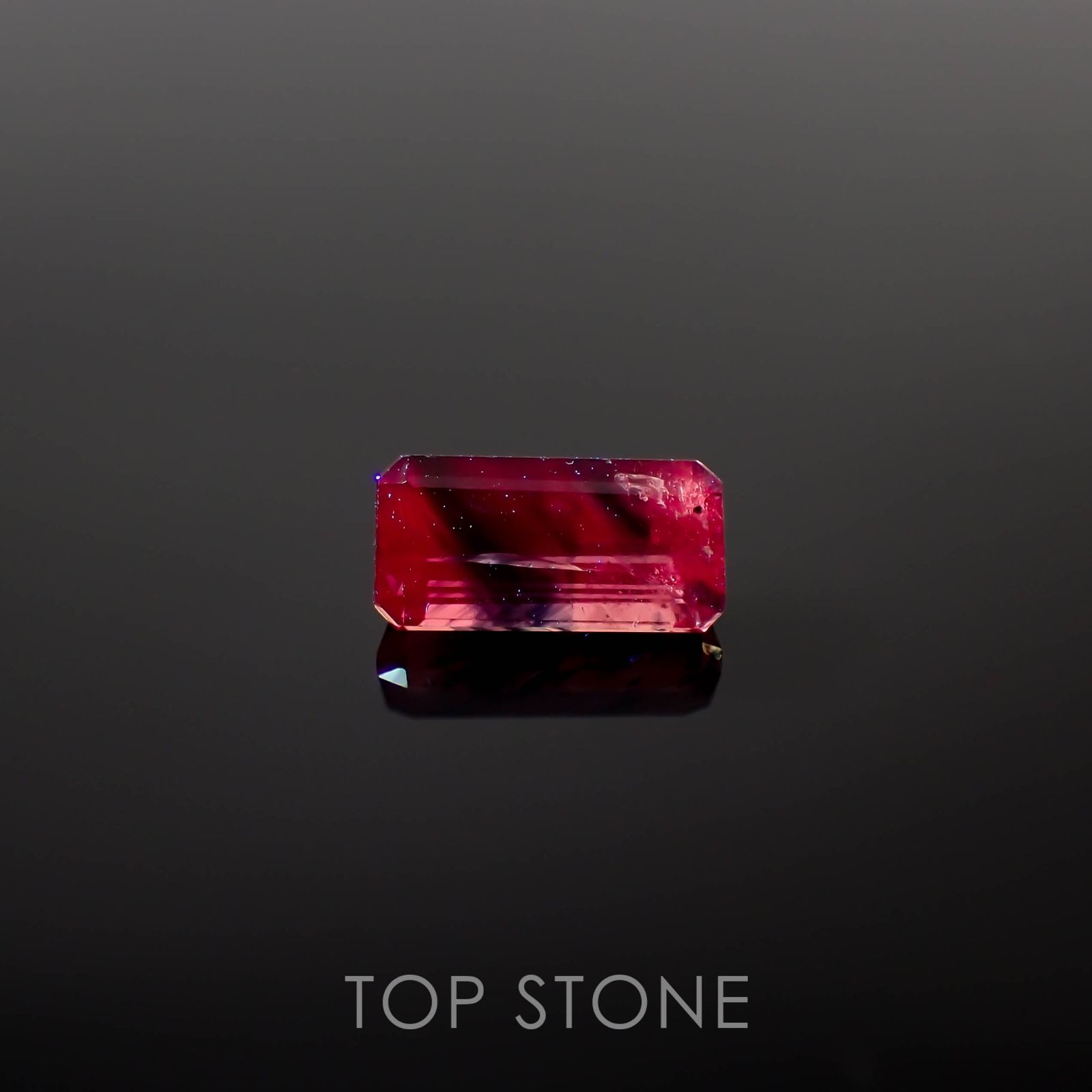 ウィンザーサファイア タンザニア・ウィンザー産 1.12ct[230320912]7.7x3.9mm前後