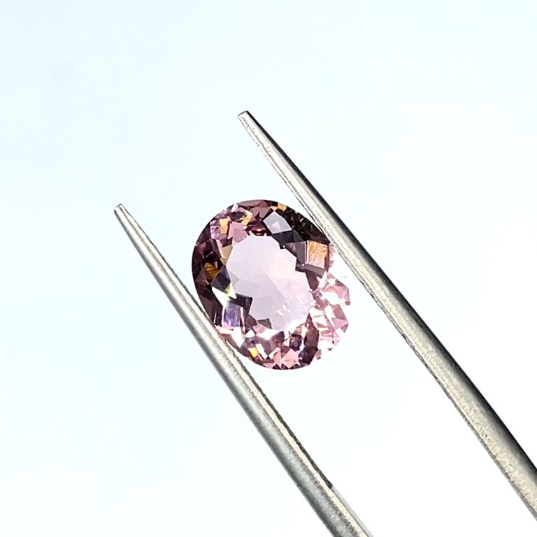 モルガナイト(宝石名モルガナイト)ナイジェリア産 1.976ct ソ付(彩珠 