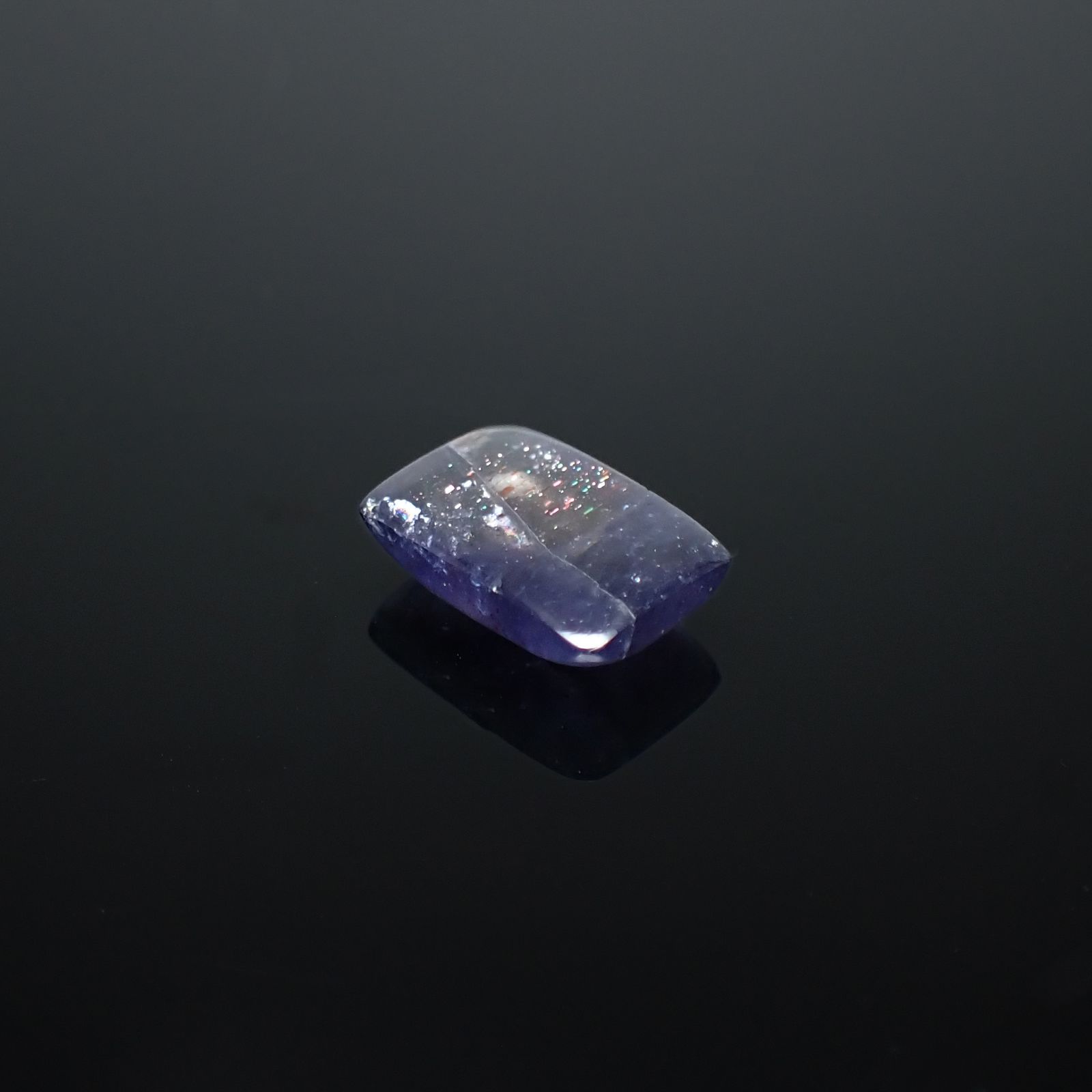 ブラッドショットアイオライト インド産 3.59ct[240226178]12x7.9mm前後