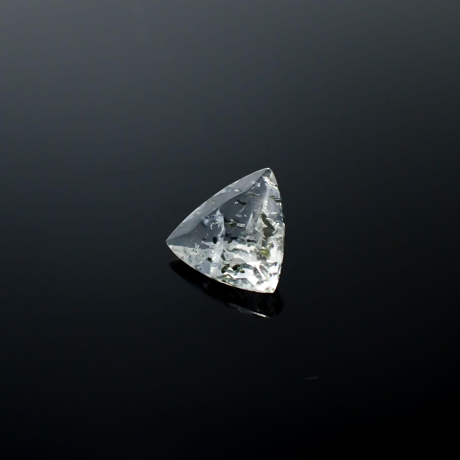 ジャガークォーツ タンザニア産 3.37ct[240427075]11.7x11.6mm前後