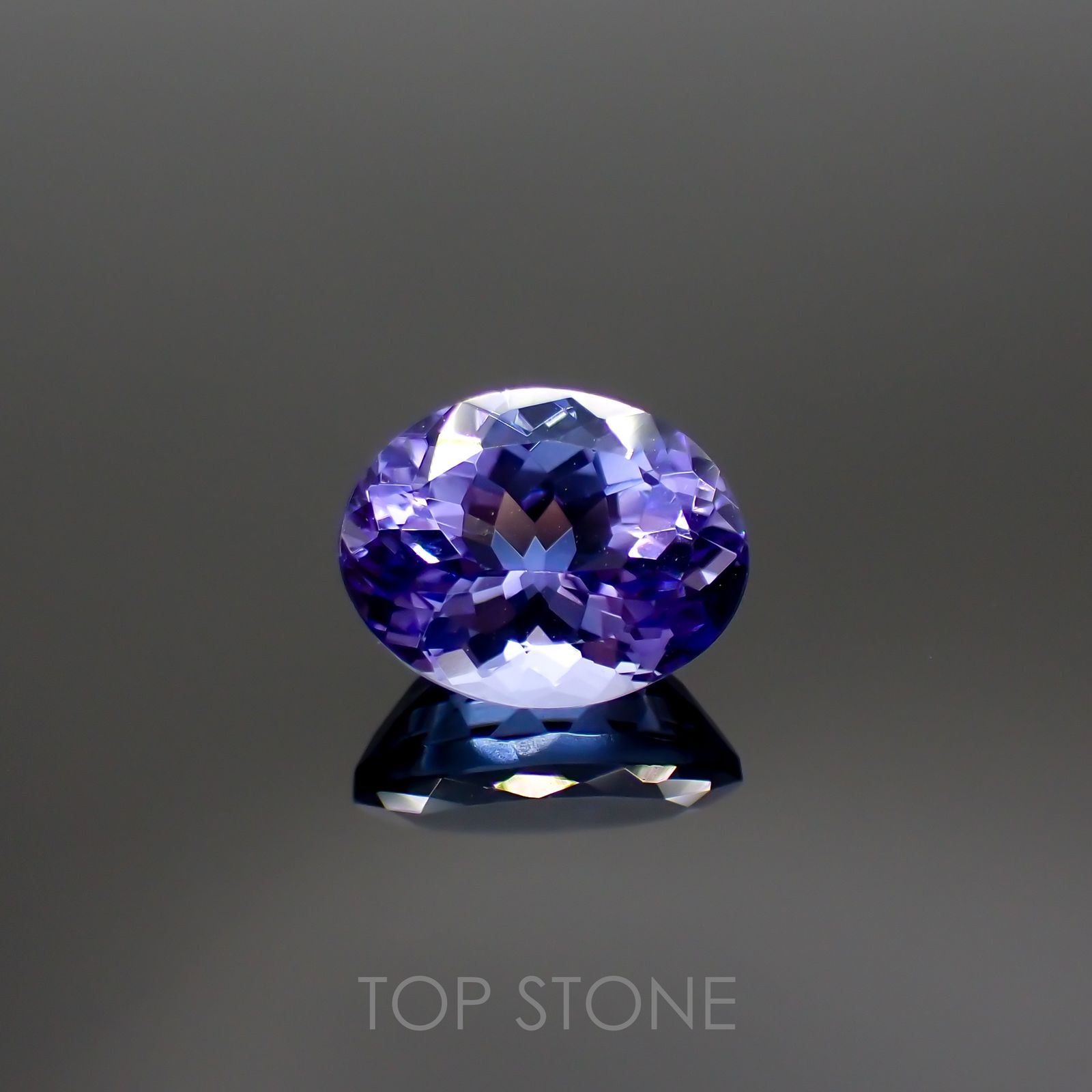 タンザナイト(宝石名タンザナイト) タンザニア産 2.282ct ソ付(彩珠)[20117209]8.9×7.1mm前後