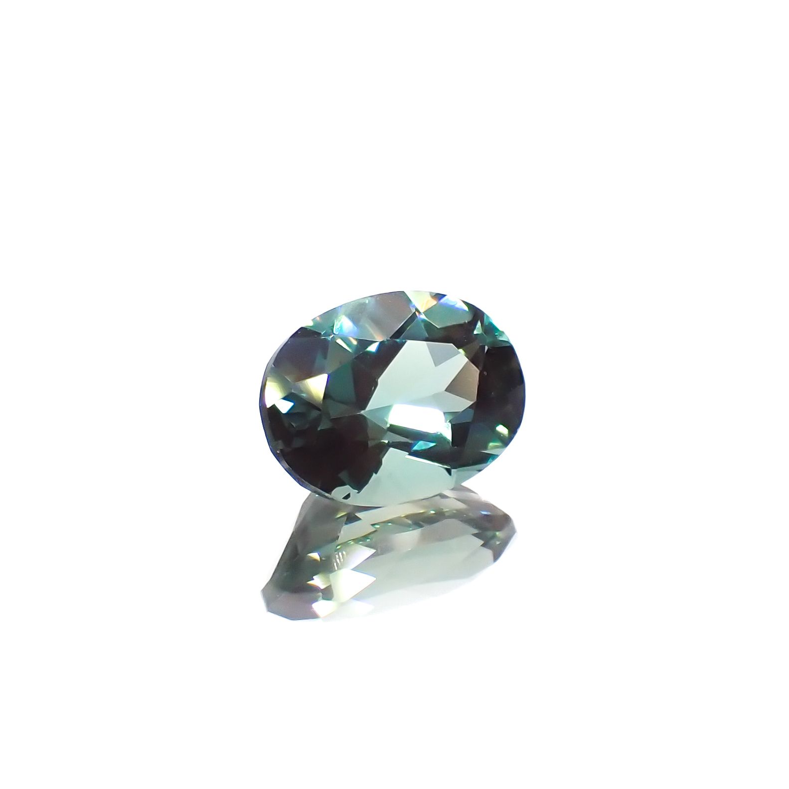 カラーチェンジアンデシン モンゴル産 1.21ct[231023561]8x6.2mm前後