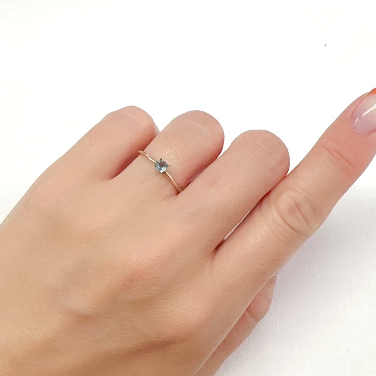 アレキサンドライト ブラジル産/EmeraldMains社製 0.16ct[240427157]3.4x3.4mm前後