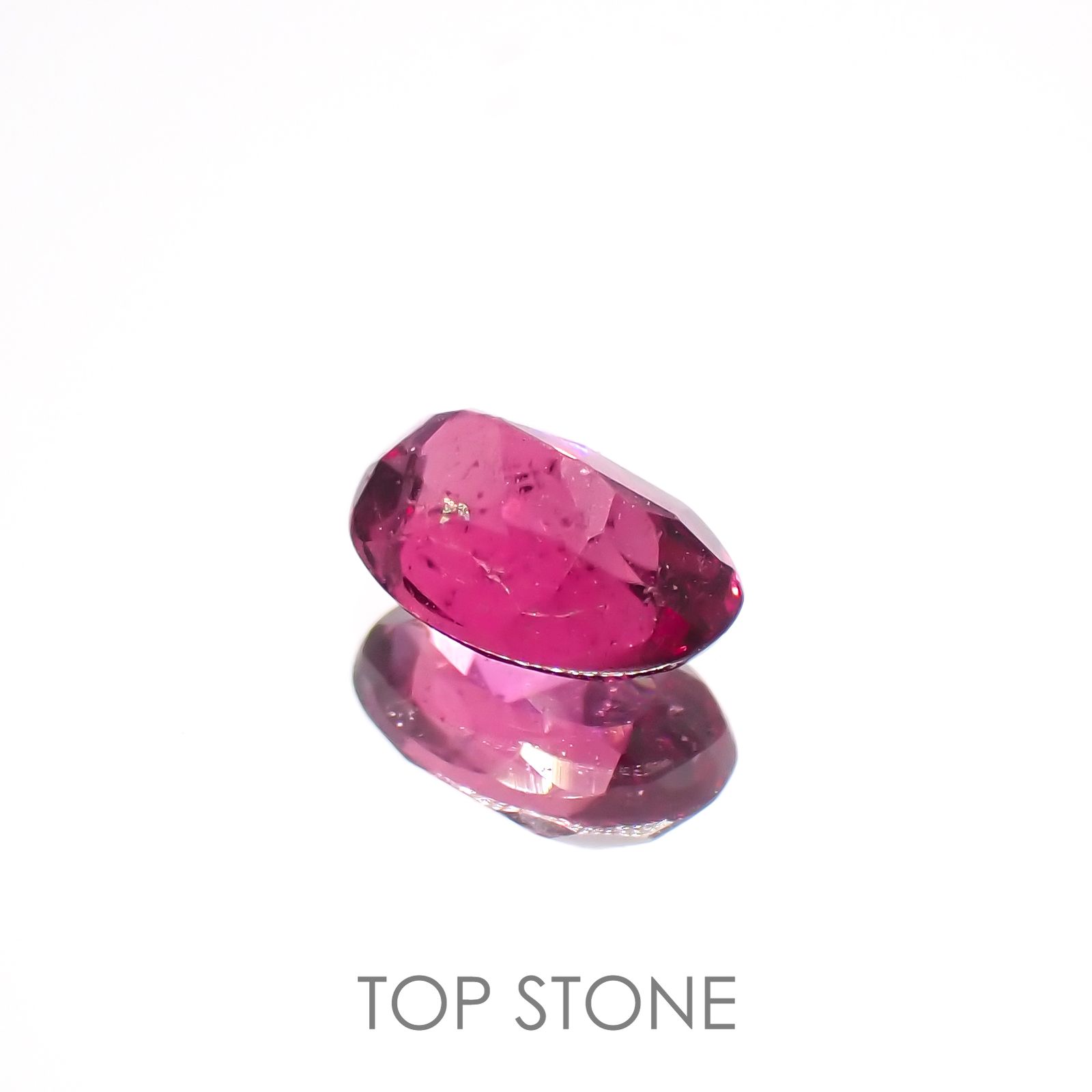 ルベライト ブラジル・ミナスジェライス州産 0.47ct[221018303]5.6x4mm前後